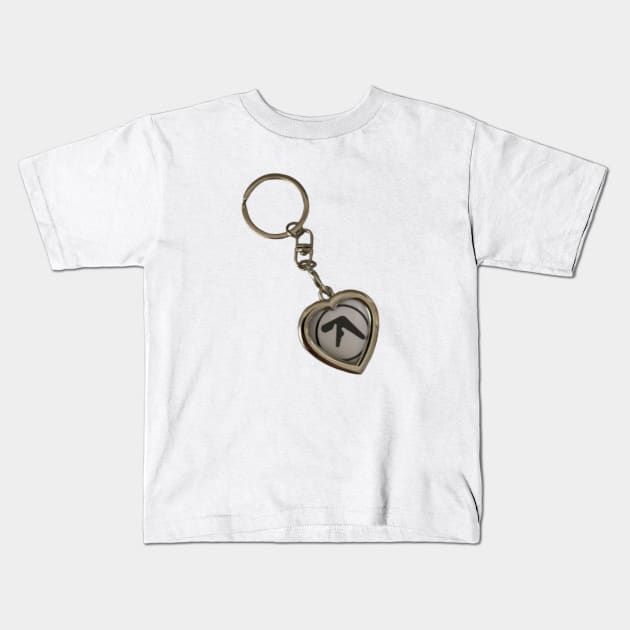 Aphex Twin Logo Heart Keychain Kids T-Shirt by aurobla